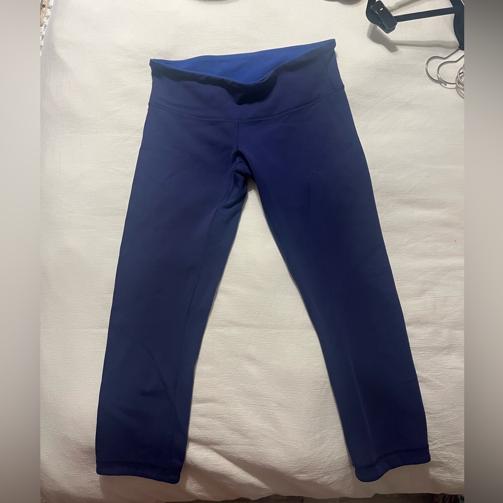 Lululemon reversible cropped leggings